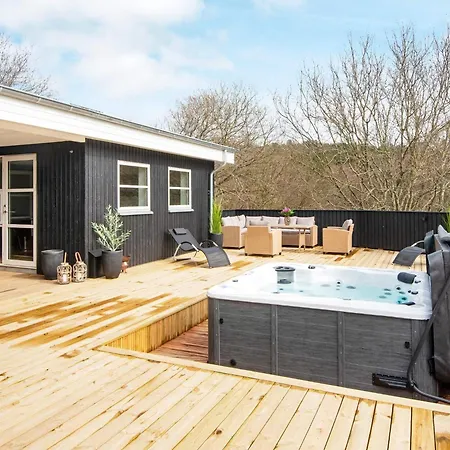 4 Star In * Ebeltoft